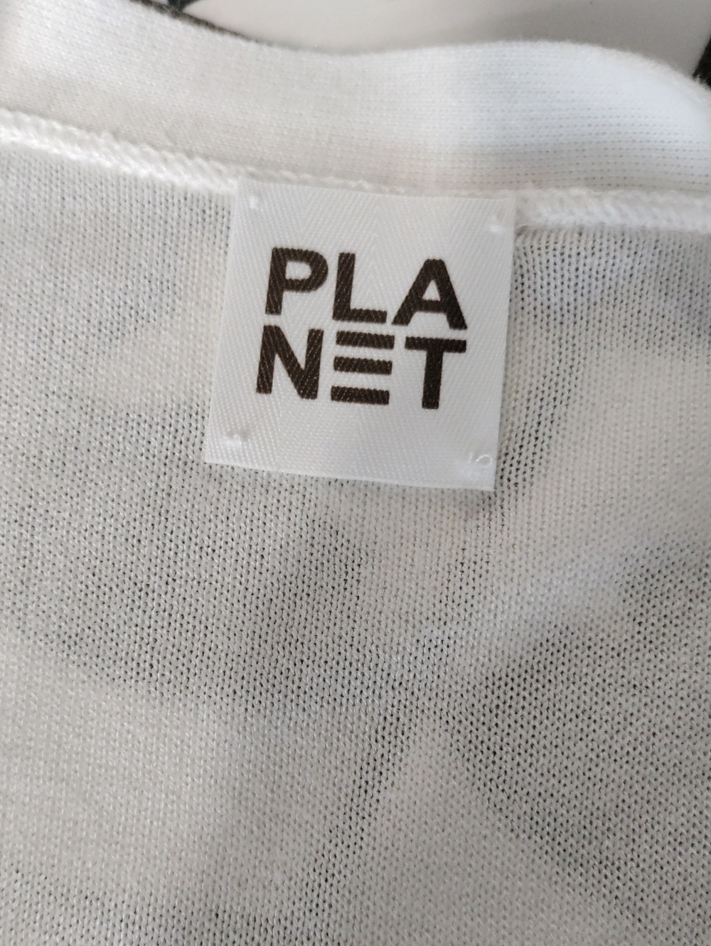 PLANET By Lauren G Women's Cream Button-Front V-Neck Top - Picture 7 of 7